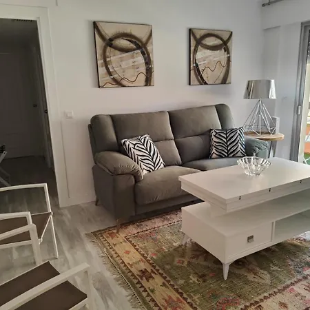 Apartamento Reformado Parking Gratis Santa Justa Sevilla Buitenkant foto