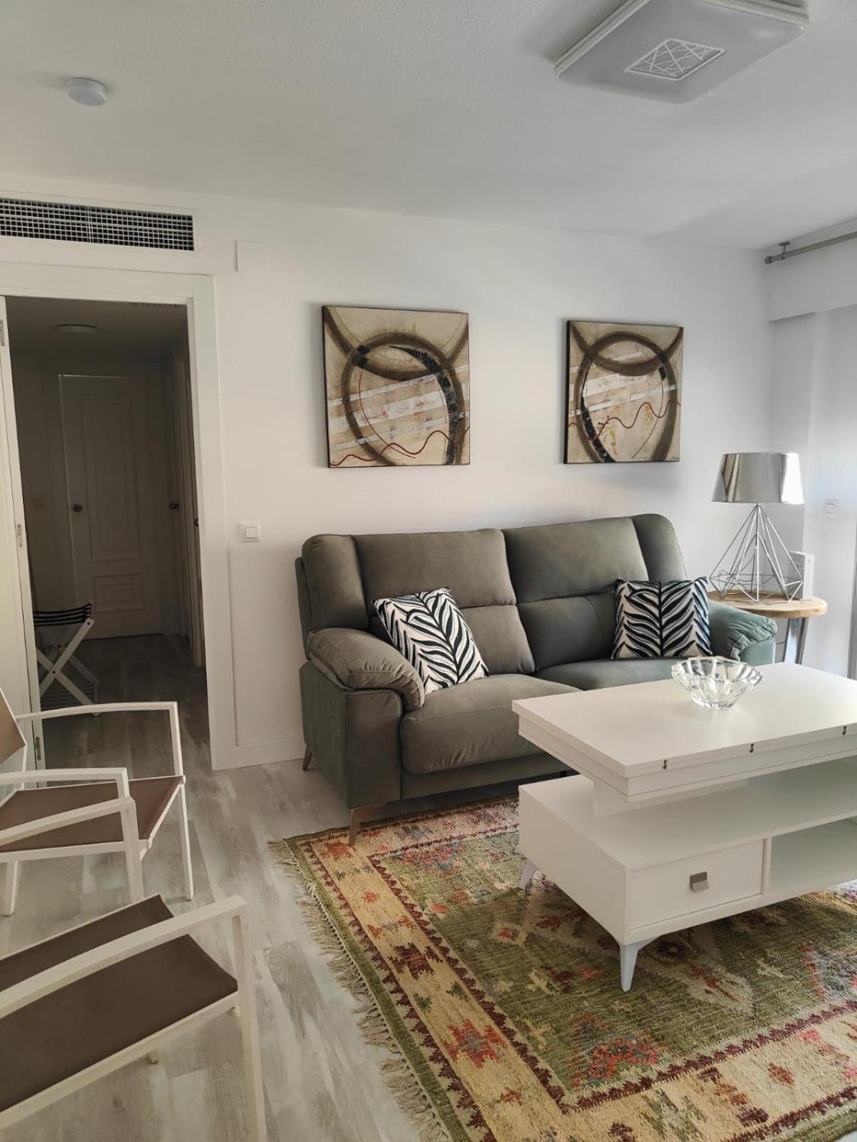 Apartment Reformado Parking Gratis Santa Justa